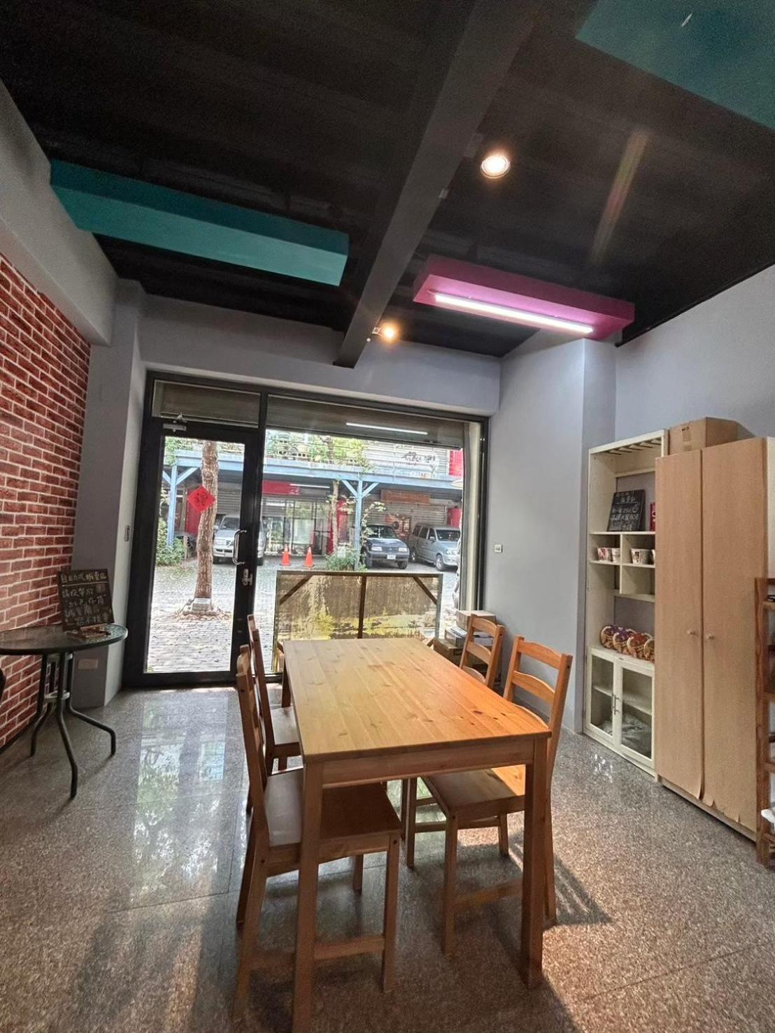Miaoli Sanyi Travelling Homestay Zewnętrze zdjęcie